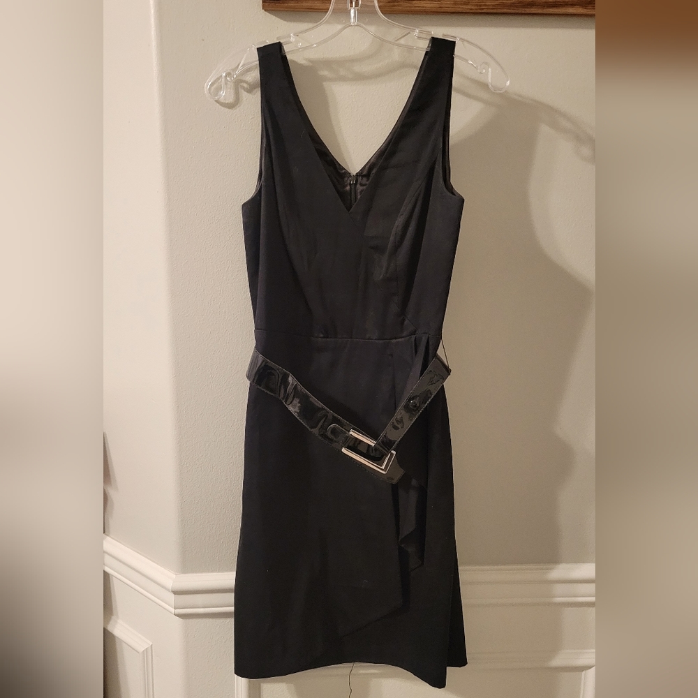 New NWT White House Black Market WHBM Sleeveless Little Black Dress Size 8